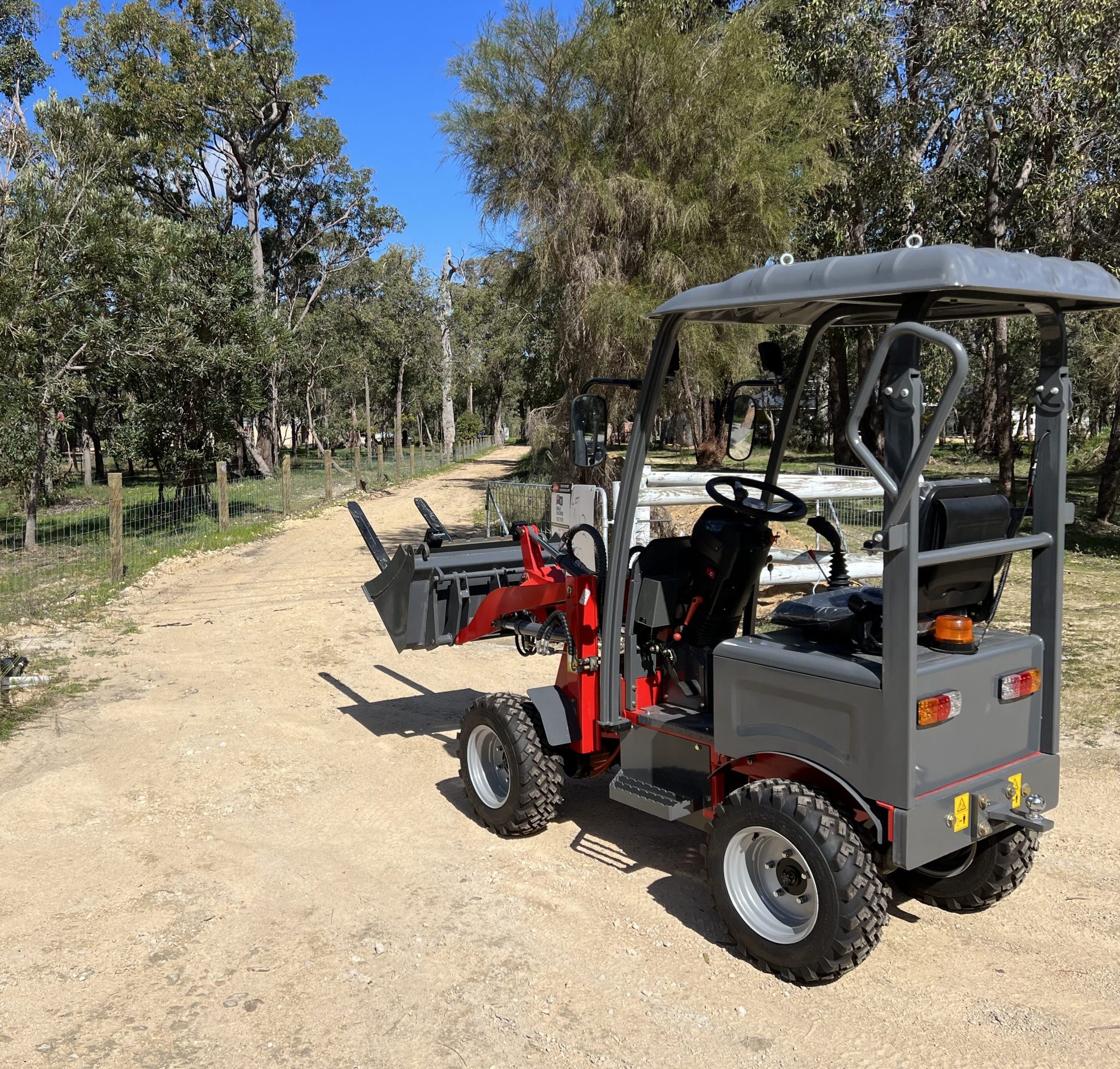 400kg Electric Mini Loader