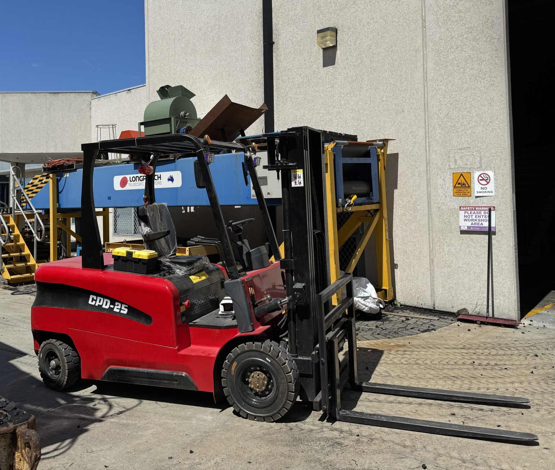2.5 Ton Electric Forklift